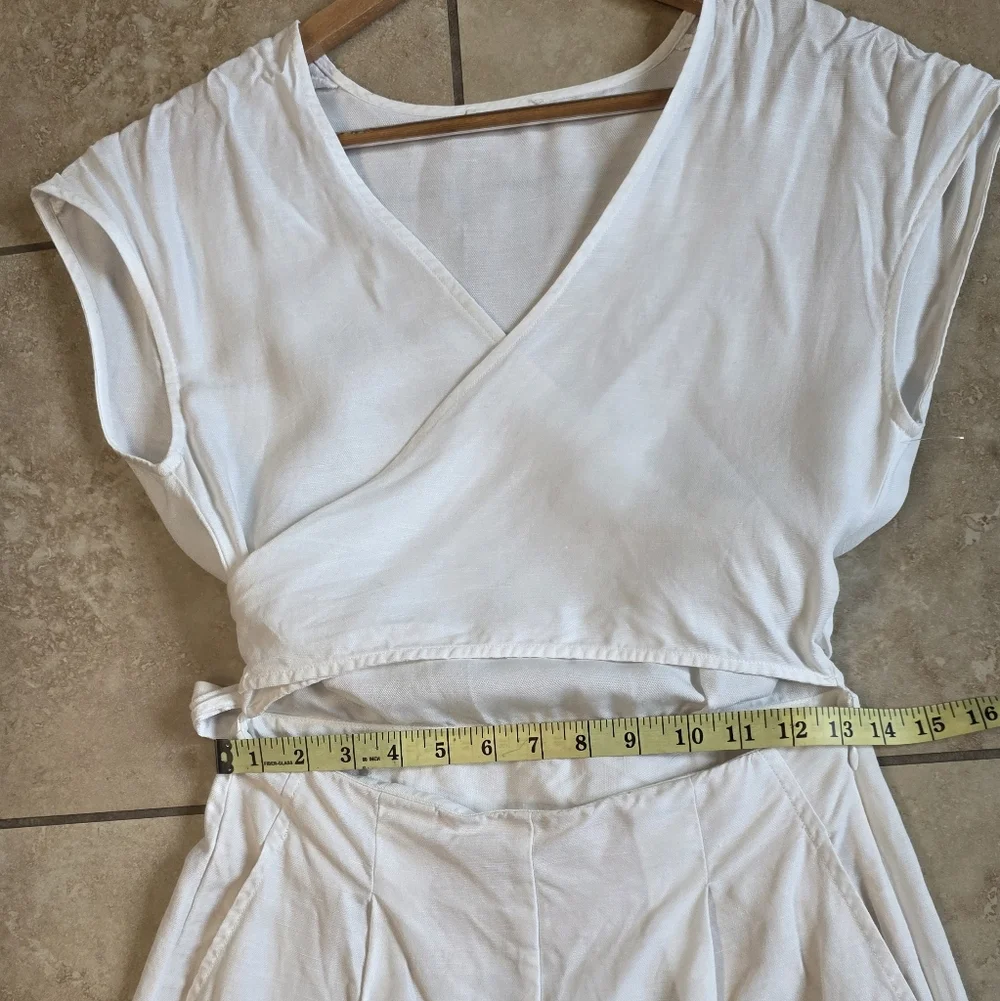 Aritzia White Linen Jumpsuit Minimalist Wide Leg Wear Cut Clean Girl Resort